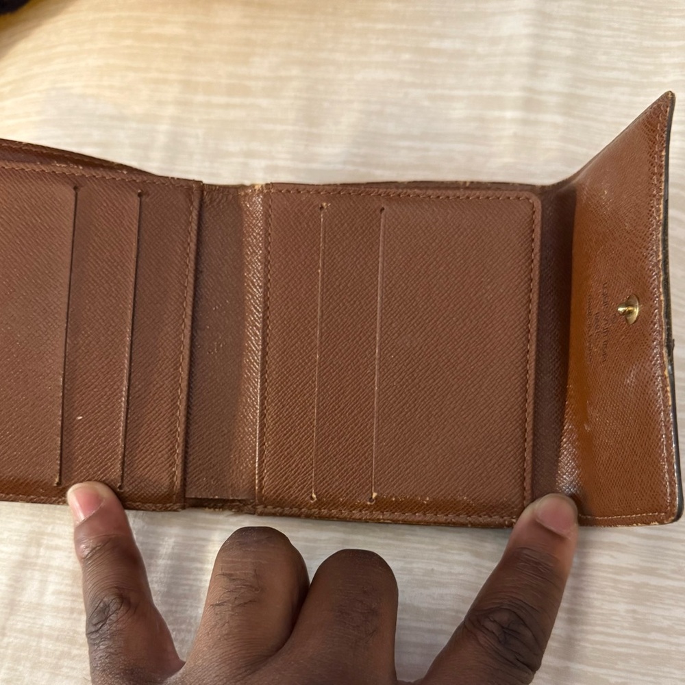 Louis Vuitton Brown and Tan Monogram Wallet - Picture 4 of 6